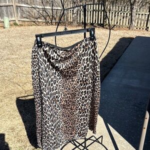 Vintage 1960s leopard nylon half slip jagged edges And marked vanity fair
